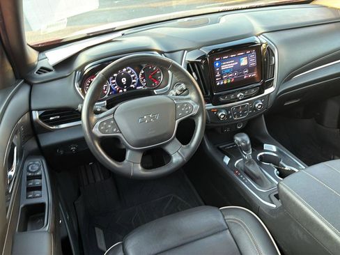 Used 2022 Chevrolet Traverse Premier w/ Redline Edition FWD image 19