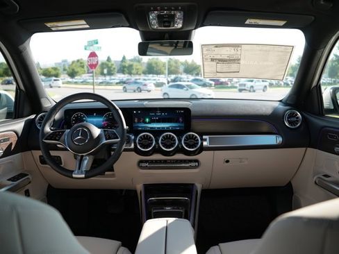 Certified 2026 Mercedes-Benz GLB 250 4MATIC image 19