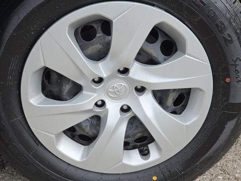 Used 2019 Toyota RAV4 LE w/ All Weather Liner Package FWD image 6