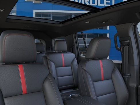 New 2027 Chevrolet Traverse RS AWD/4WD image 25
