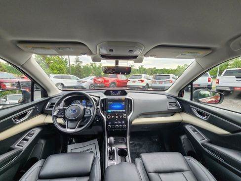 Used 2022 Subaru Ascent Limited AWD/4WD image 9