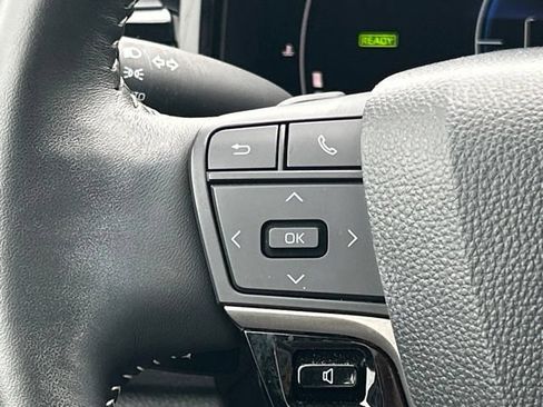Used 2025 Toyota Camry SE w/ Multimedia Upgrade Package AWD/4WD image 51