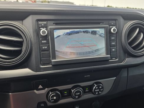 Used 2019 Toyota Tacoma SR w/ SR Convenience Package RWD image 15