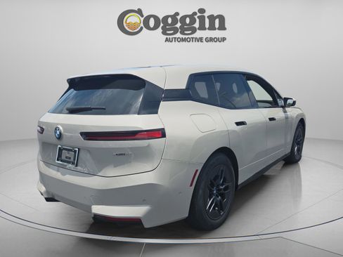 New 2026 BMW iX xDrive60 w/ Executive Package AWD/4WD image 5