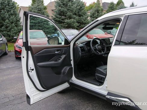 Used 2022 Nissan Rogue SL w/ SL Premium Package AWD/4WD image 39