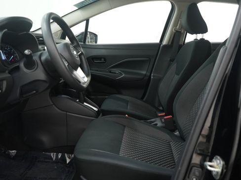 Used 2020 Nissan Versa S image 20