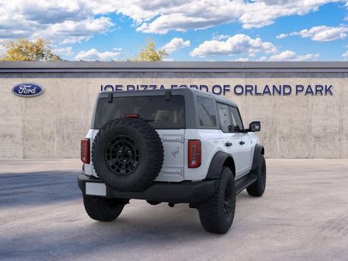 New 2026 Ford Bronco Outer Banks w/ Sasquatch Package AWD/4WD image 8