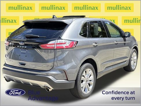 Used 2024 Ford Edge Titanium image 4