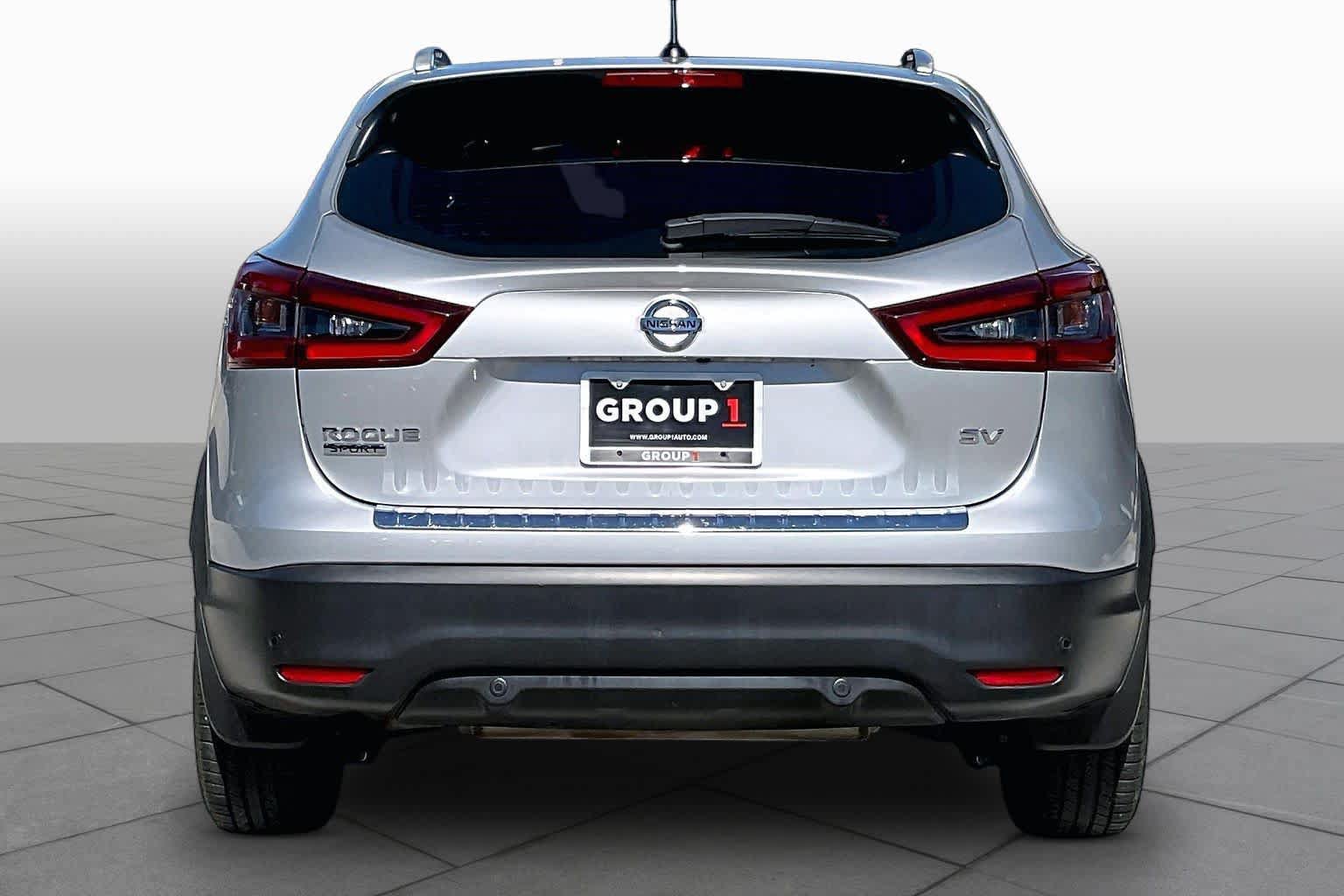 Used 2021 Nissan Rogue Sport SV FWD image 5
