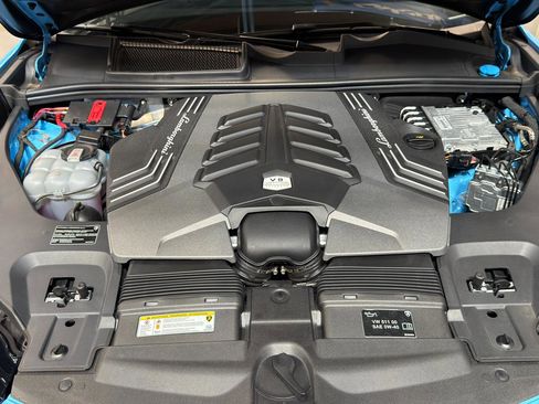 Used 2024 Lamborghini Urus Performante image 38
