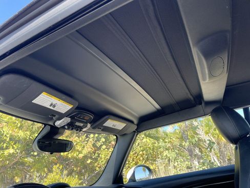 Used 2019 MINI Cooper S image 30