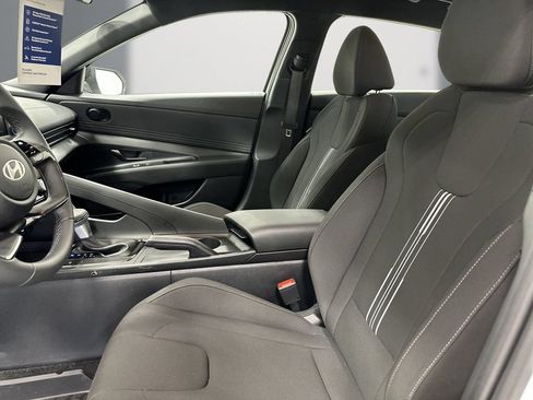 Certified 2026 Hyundai Elantra Sport FWD image 15
