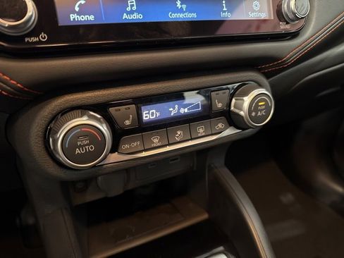 New 2025 Nissan Versa SR w/ Trunk Package image 22