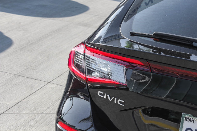 Used 2024 Honda Civic LX image 8
