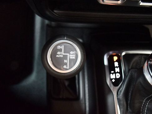 Used 2024 Jeep Wrangler High Altitude AWD/4WD image 69