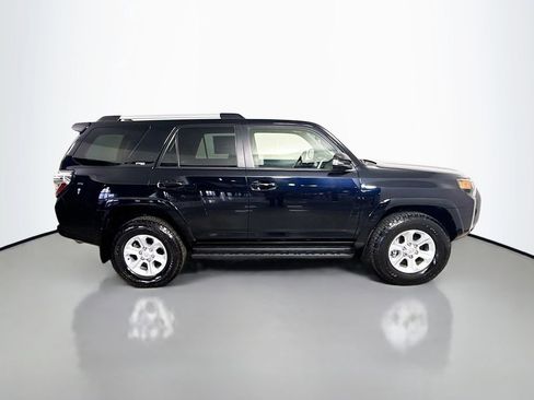 Certified 2022 Toyota 4Runner SR5 Premium image 8