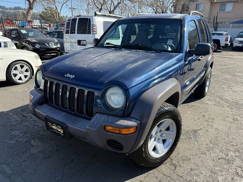 Used 2004 Jeep Liberty Sport w/ PWR Convenience Group image 1
