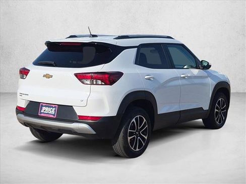 Used 2025 Chevrolet TrailBlazer LT AWD/4WD image 5