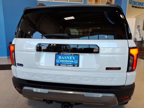 Used 2026 Honda Passport TrailSport Elite image 9