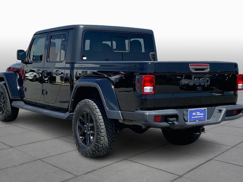 Used 2022 Jeep Gladiator Sport AWD/4WD image 12