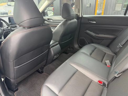 Used 2020 Nissan Altima 2.5 SR FWD image 6