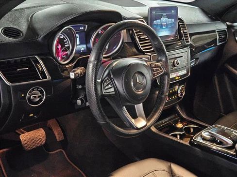 Used 2017 Mercedes-Benz GLS 450 4MATIC image 19