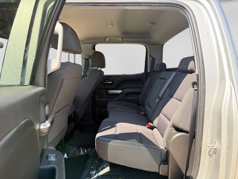 Used 2018 Chevrolet Silverado 1500 LT w/ All Star Edition AWD/4WD image 36