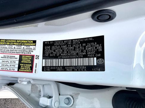 Certified 2025 Toyota Camry SE FWD image 34