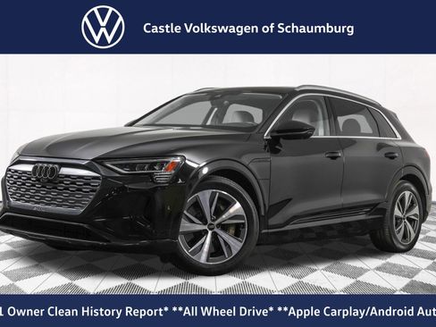 Used 2024 Audi Q8 e-tron Premium Plus w/ Premium Plus Package image 1