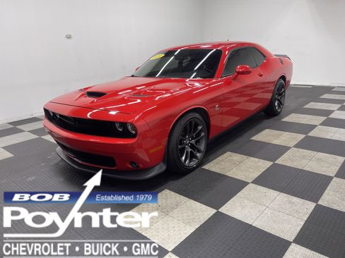 Used 2020 Dodge Challenger R/T Scat Pack RWD image 1