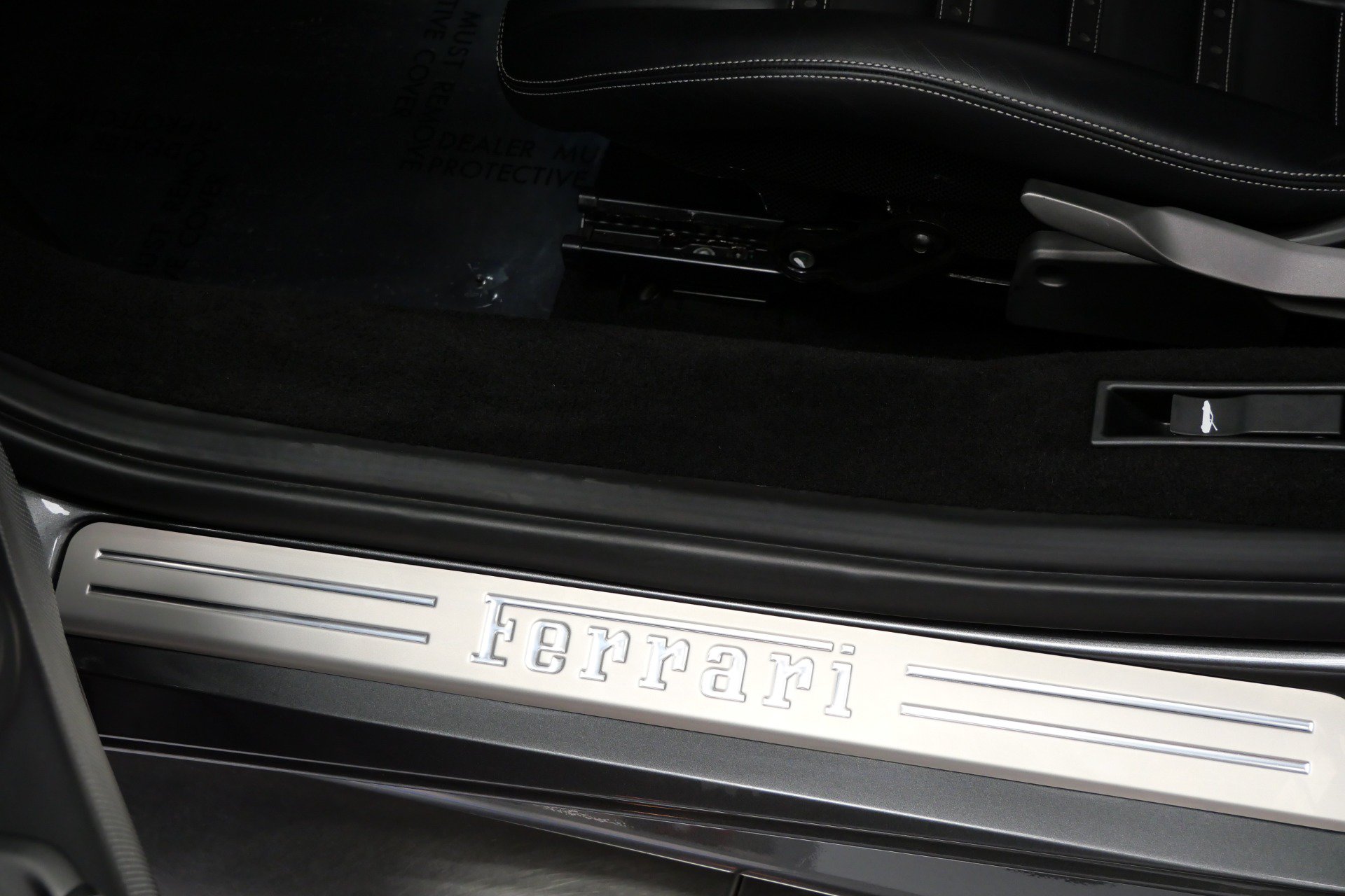 Used 2019 Ferrari 488 GTB RWD image 31
