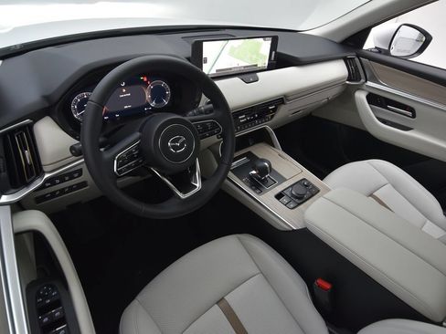 New 2026 MAZDA CX-90 3.3 Turbo w/ Premium Plus Pkg AWD/4WD image 30