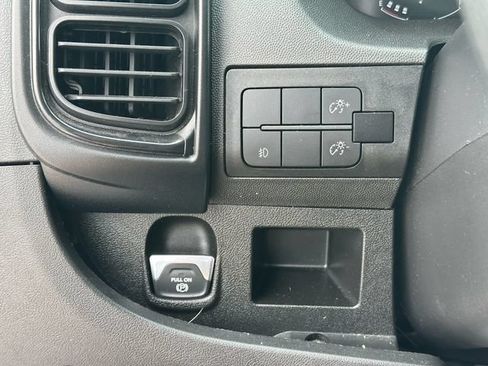 Used 2023 RAM ProMaster 2500 FWD image 19