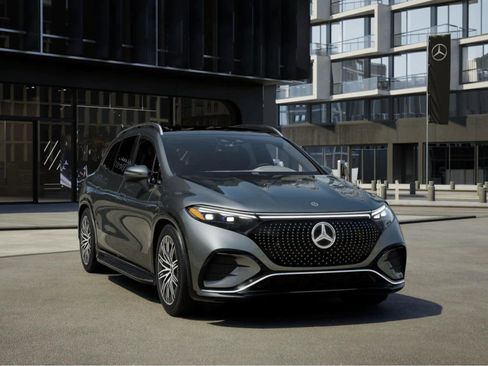 New 2026 Mercedes-Benz EQS 400 4MATIC SUV image 9