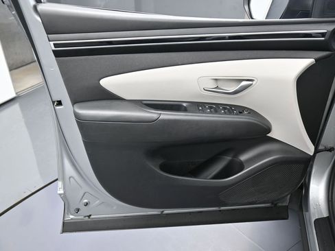 Used 2023 Hyundai Tucson SEL w/ Convenience Package image 13