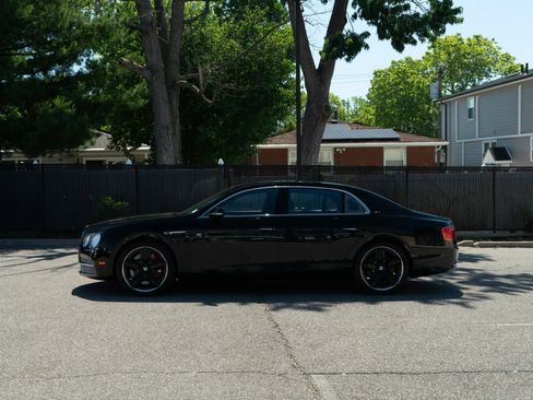 Used 2014 Bentley Flying Spur W12 AWD/4WD image 32