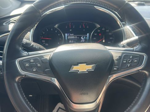 Used 2018 Chevrolet Malibu LT FWD image 23