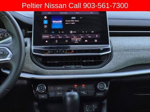 Used 2024 Jeep Compass Latitude AWD/4WD image 25
