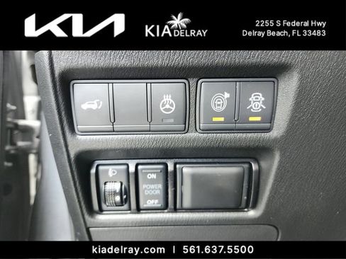 Used 2019 Nissan Armada Platinum w/ Interior Lighting Package AWD/4WD image 28