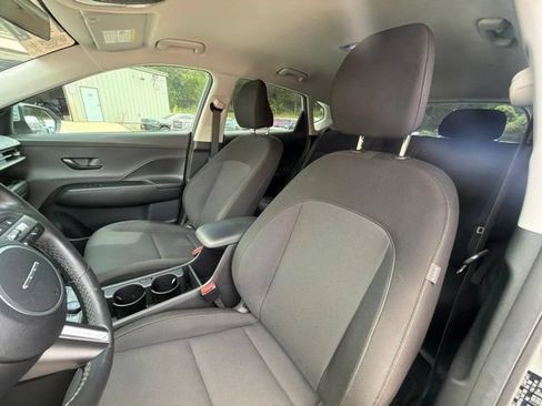 Certified 2024 Hyundai Kona SEL w/ Convenience Package FWD image 19