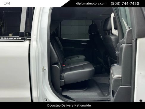 Used 2019 GMC Sierra 3500 SLT image 21