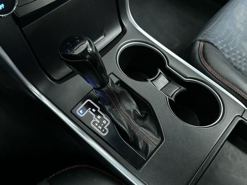 Used 2015 Toyota Camry SE image 20