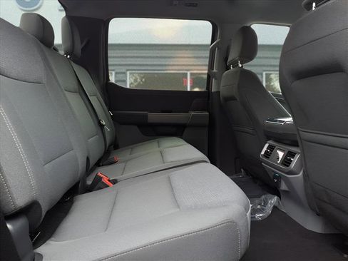 New 2025 Ford F150 Lightning XLT image 6