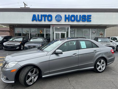 Used 2010 Mercedes-Benz E 350 4MATIC Sedan w/ Premium 1 Pkg image 7