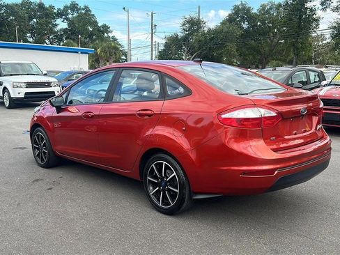 Used 2018 Ford Fiesta SE FWD image 13