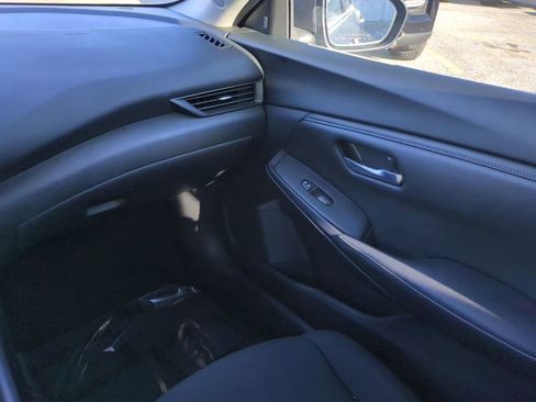 Certified 2023 Nissan Sentra S image 16