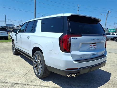 New 2026 GMC Yukon XL Denali Ultimate image 5