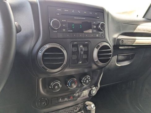 Used 2017 Jeep Wrangler Unlimited Sport w/ Quick Order Package 24S image 14