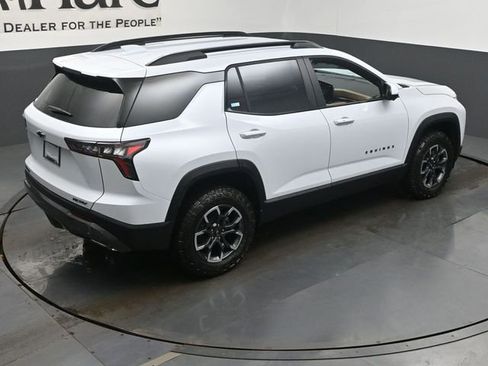 New 2026 Chevrolet Equinox ACTIV w/ Convenience Package III FWD image 18