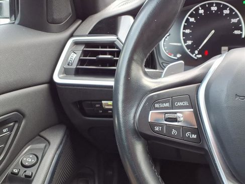 Used 2020 BMW 330i xDrive 330i xDrive w/ Convenience Package image 16